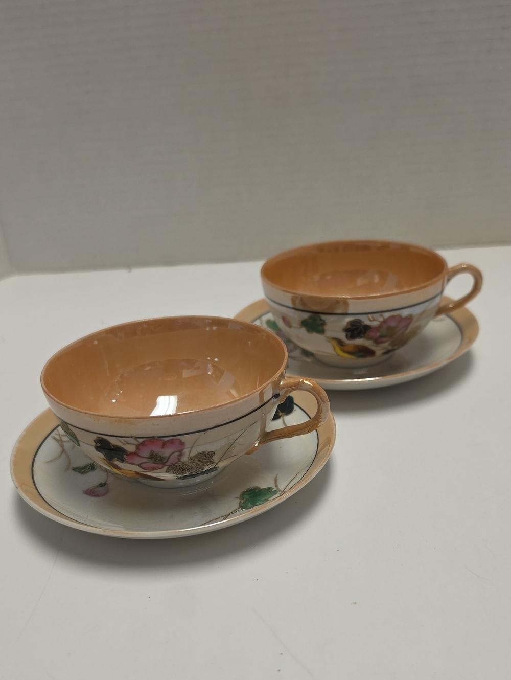 Hand-Painted Floral Teacup and Saucer Set - Peach Interior